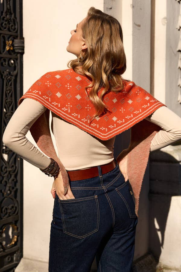 SAACHI - Foulard Knit Triangle Scarf