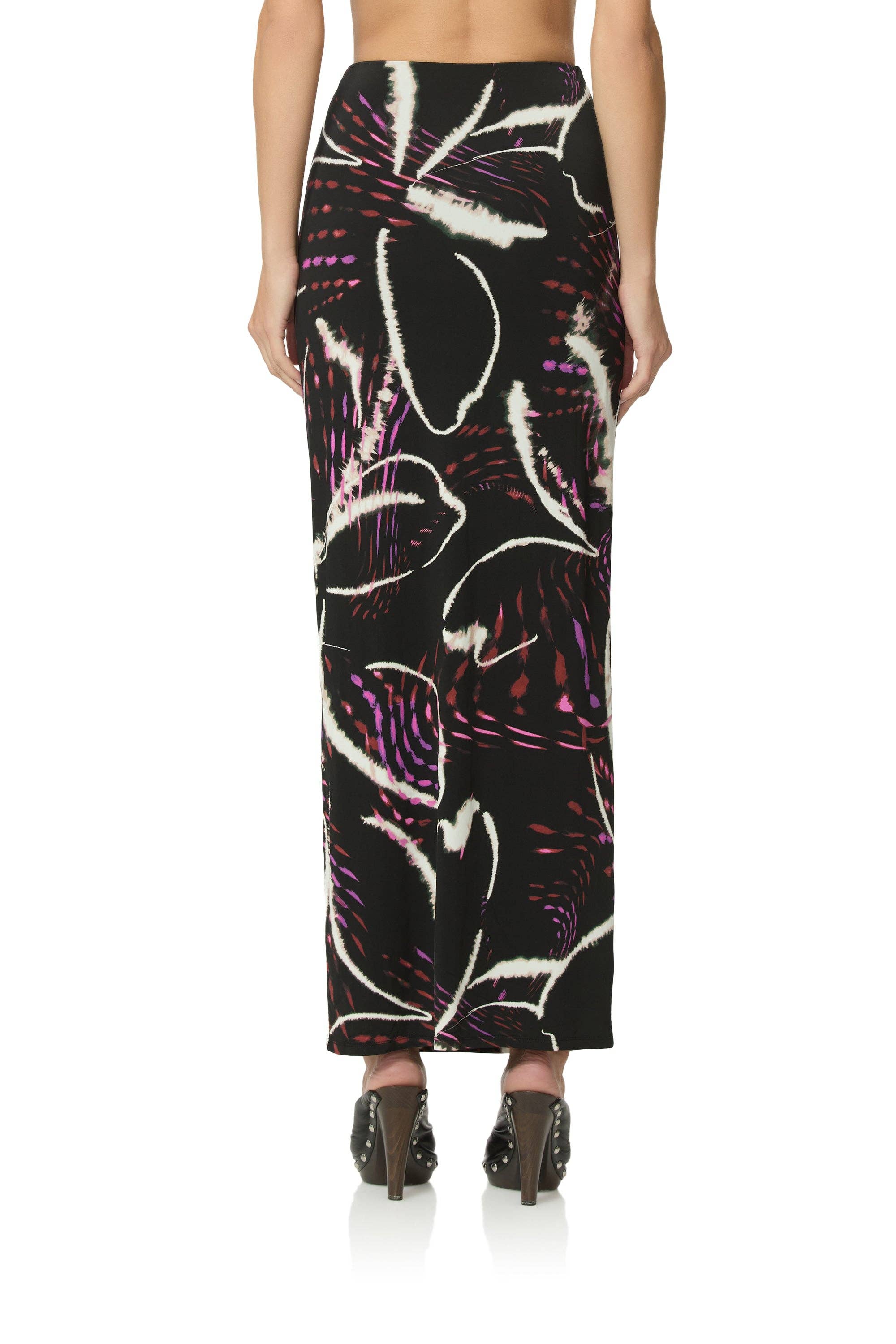 AFRM - Aven Skirt - Night Daisy