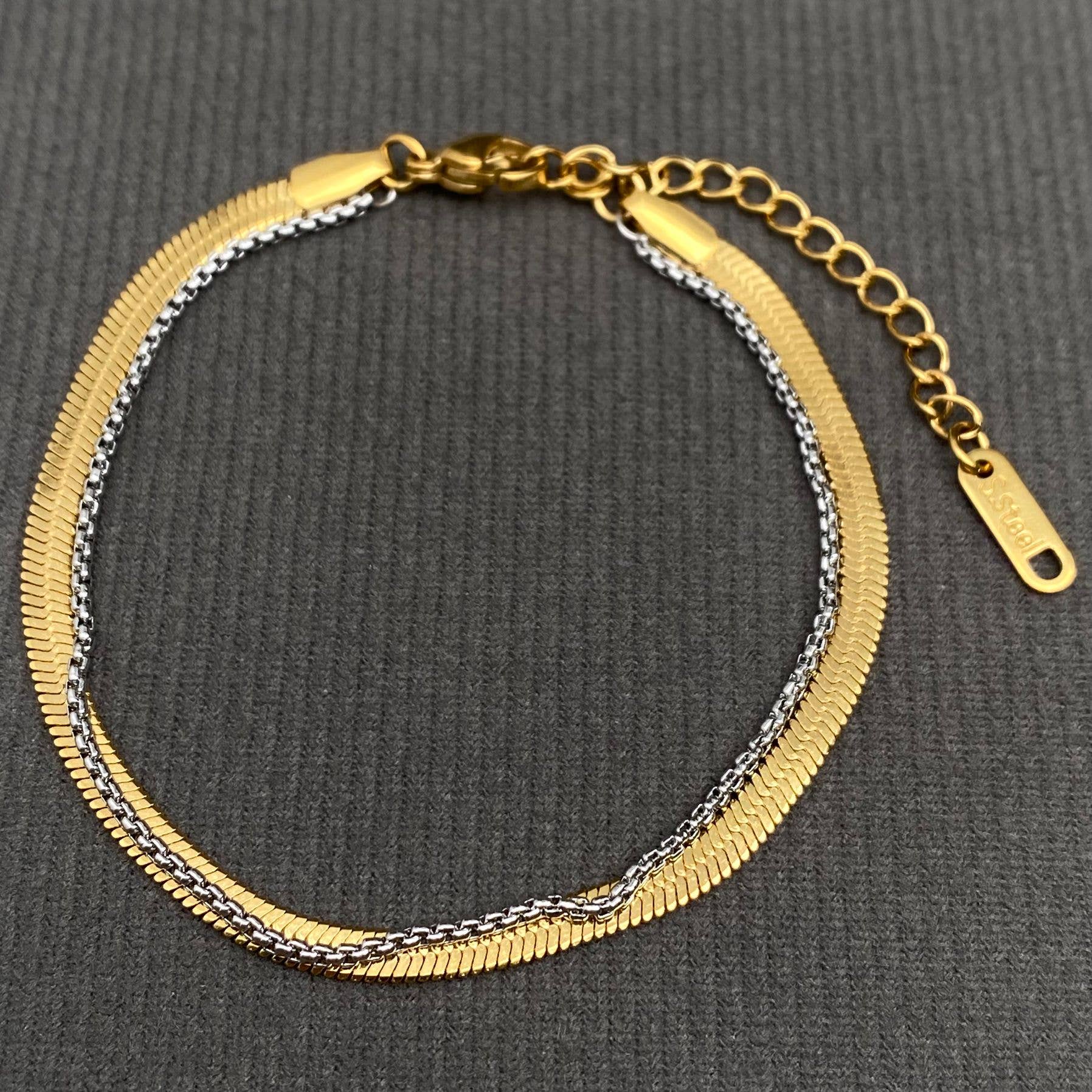 Mio Queena - Two Tone Chain 18K Gold Plated Stainless Steel Bracelet -FGS