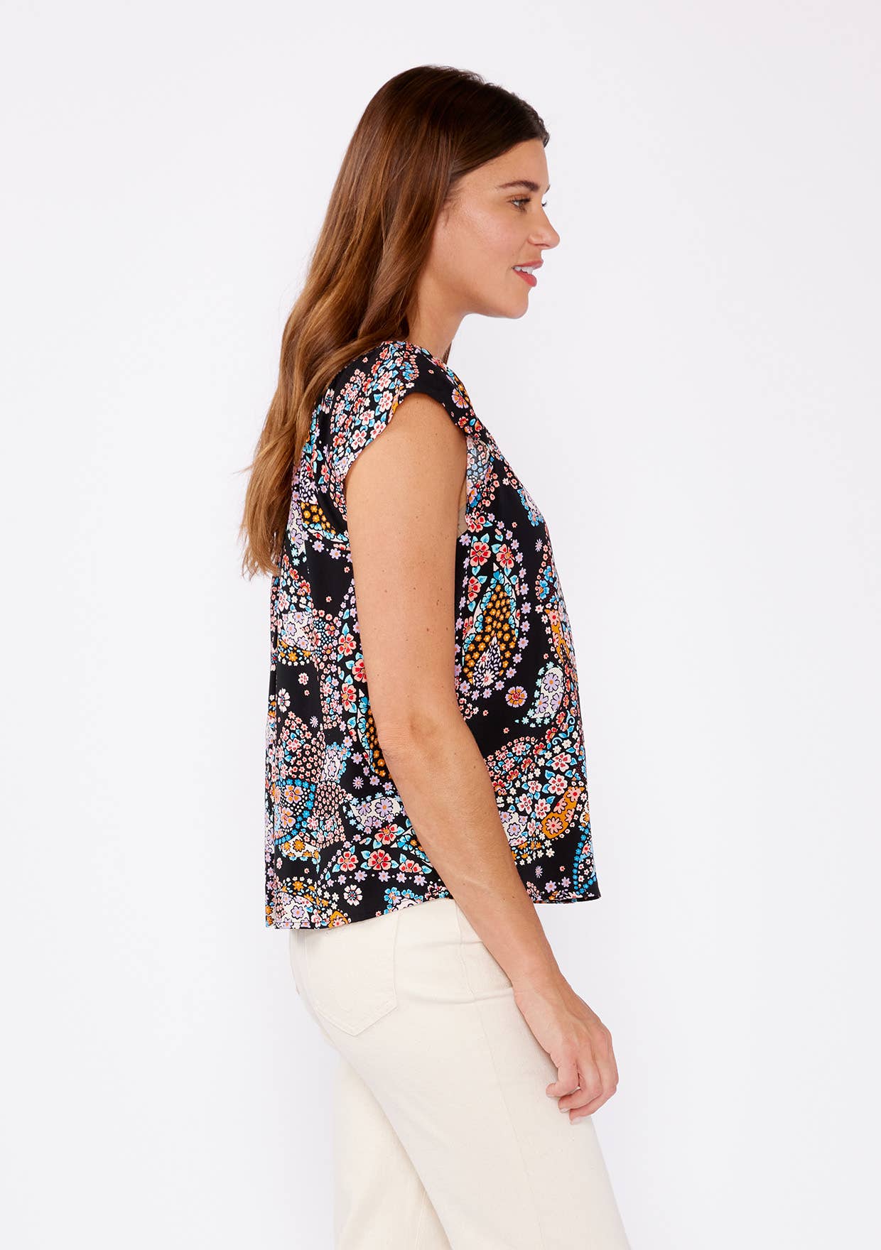 Lovestitch - V-Neck Poplin Floral Top