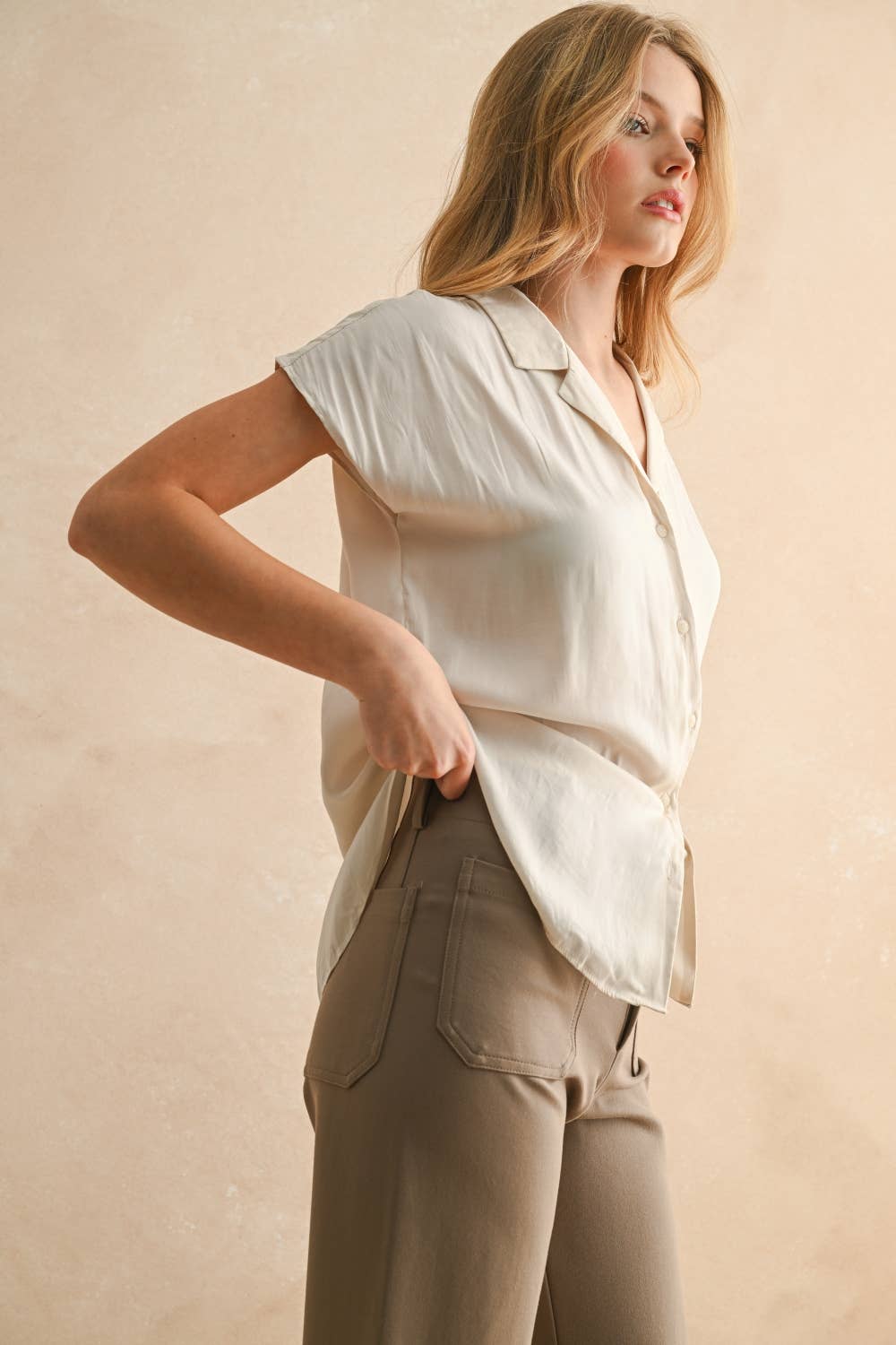 MIOU MUSE BUTTON DOWN CAP SLEEVE SHIRTS