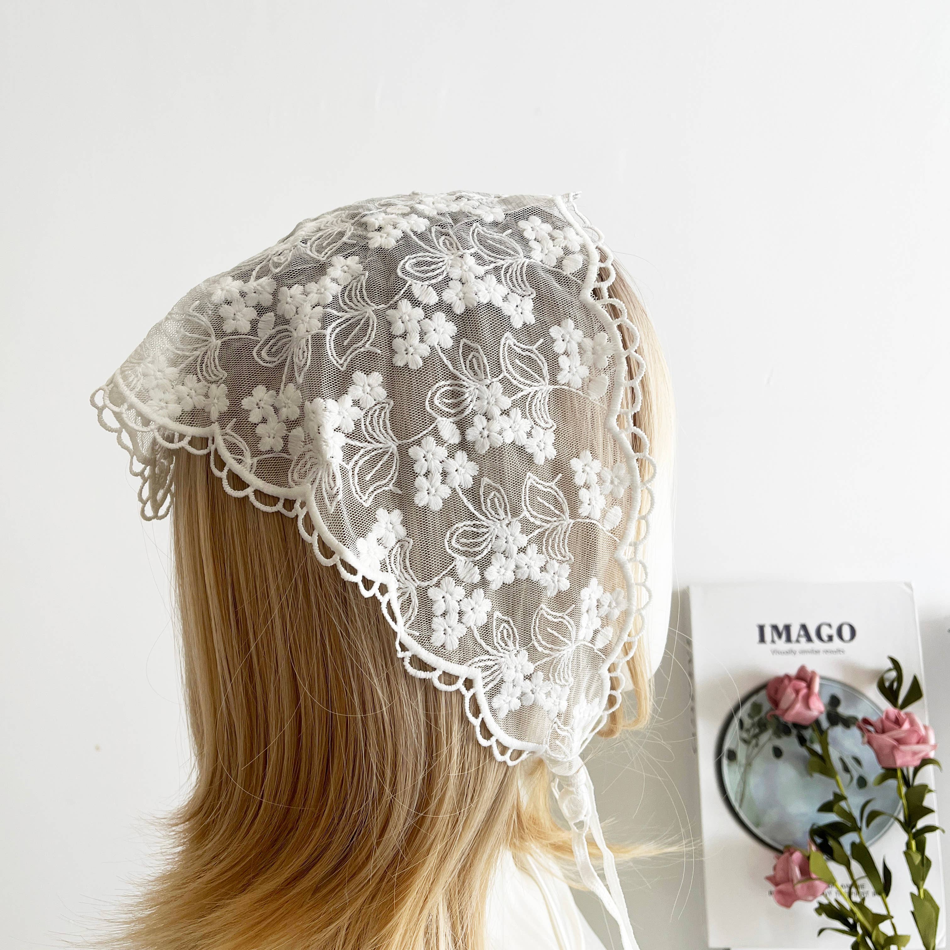 SoapElenGlen - Retro Lace Plum Blossom Head Scarf,Floral Triangular Scarf
