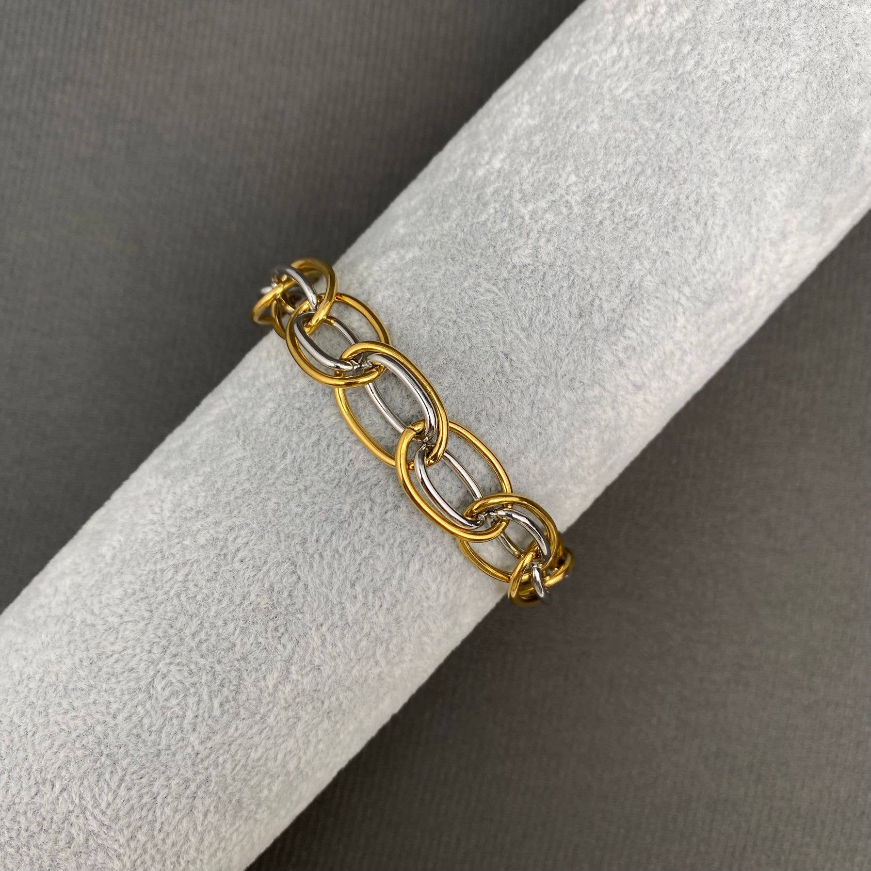Mio Queena - Two Tone 18K Gold Plated Stainless Steel Chain Bracelet -FGS