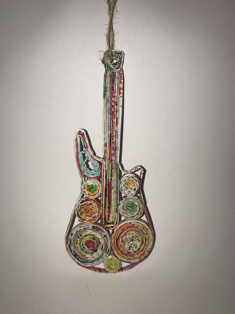 Poppin Cards and Gifts - Guitar Quillin Ornament
