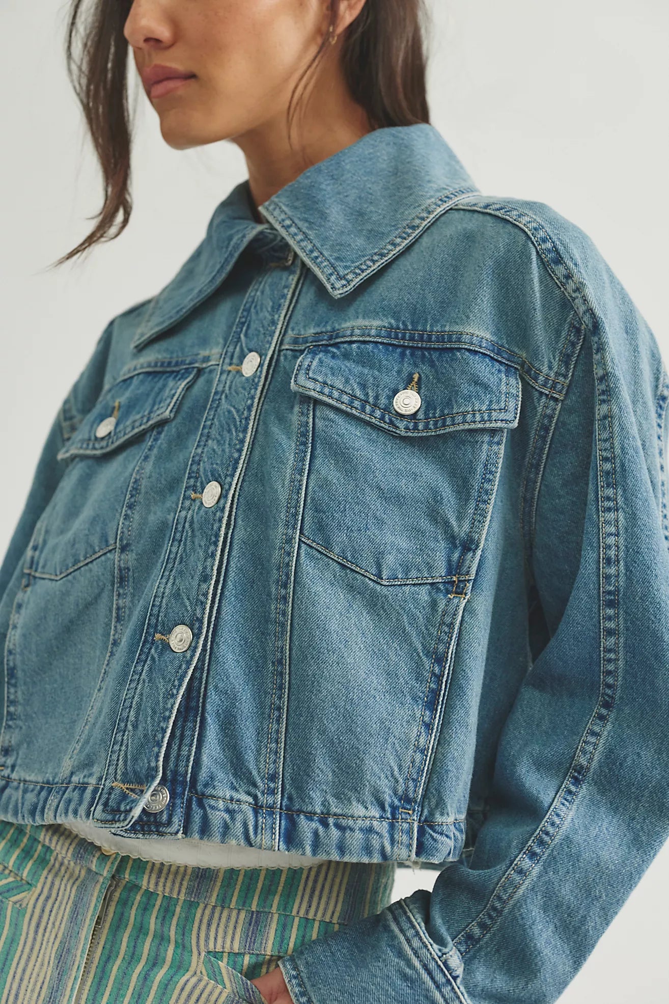 SIDE TO SIDE JACKET in RIVER WASH