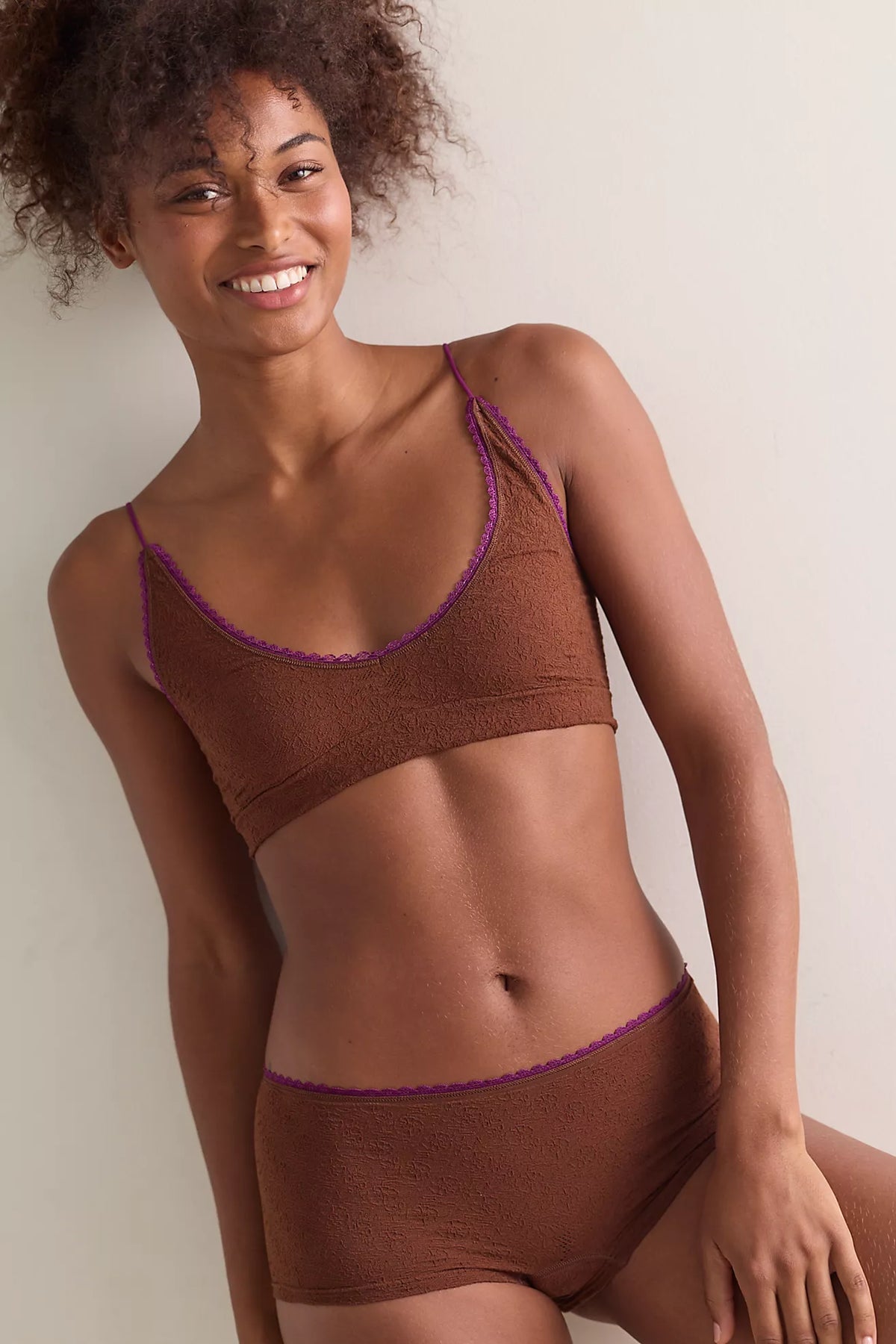 Sweet Point Seamless Longline Bralette