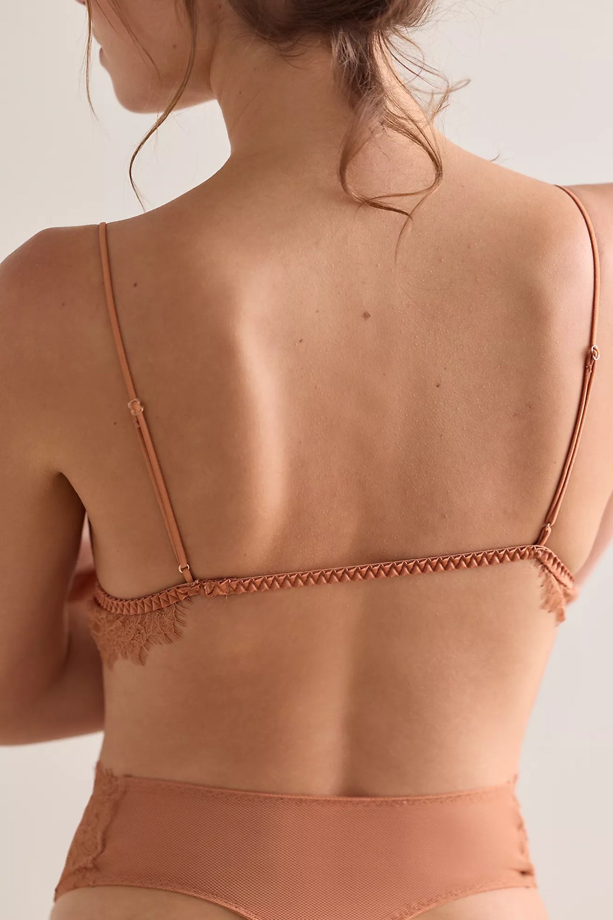 LACEBOUND LONGLINE / HAZEL /