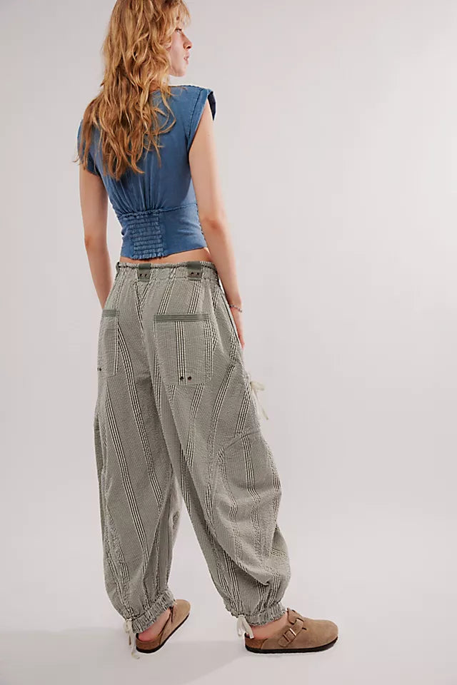 OUTTA SIGHT PARACHUTE PANT / OLIVE COMBO