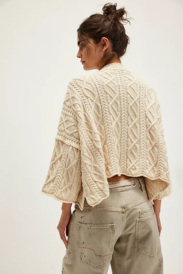 WASHED ASHORE SWEATER / WHITE