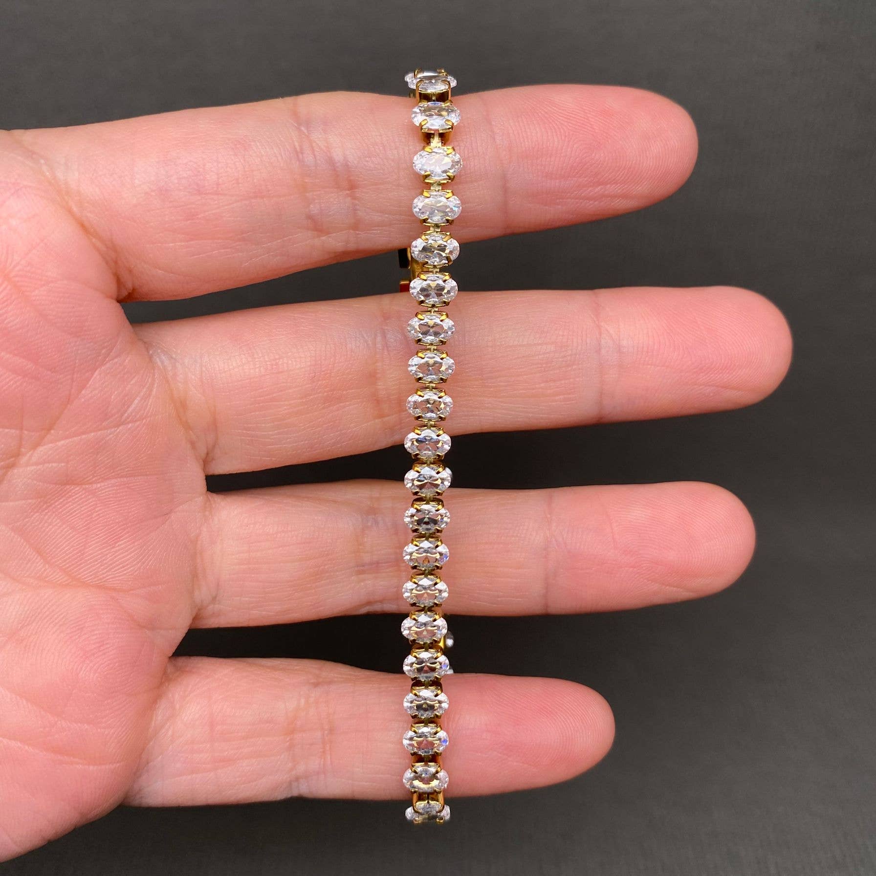 Mio Queena - Sparkling Zircon Inlaid 18K Gold Plated SS Bracelet - FGS