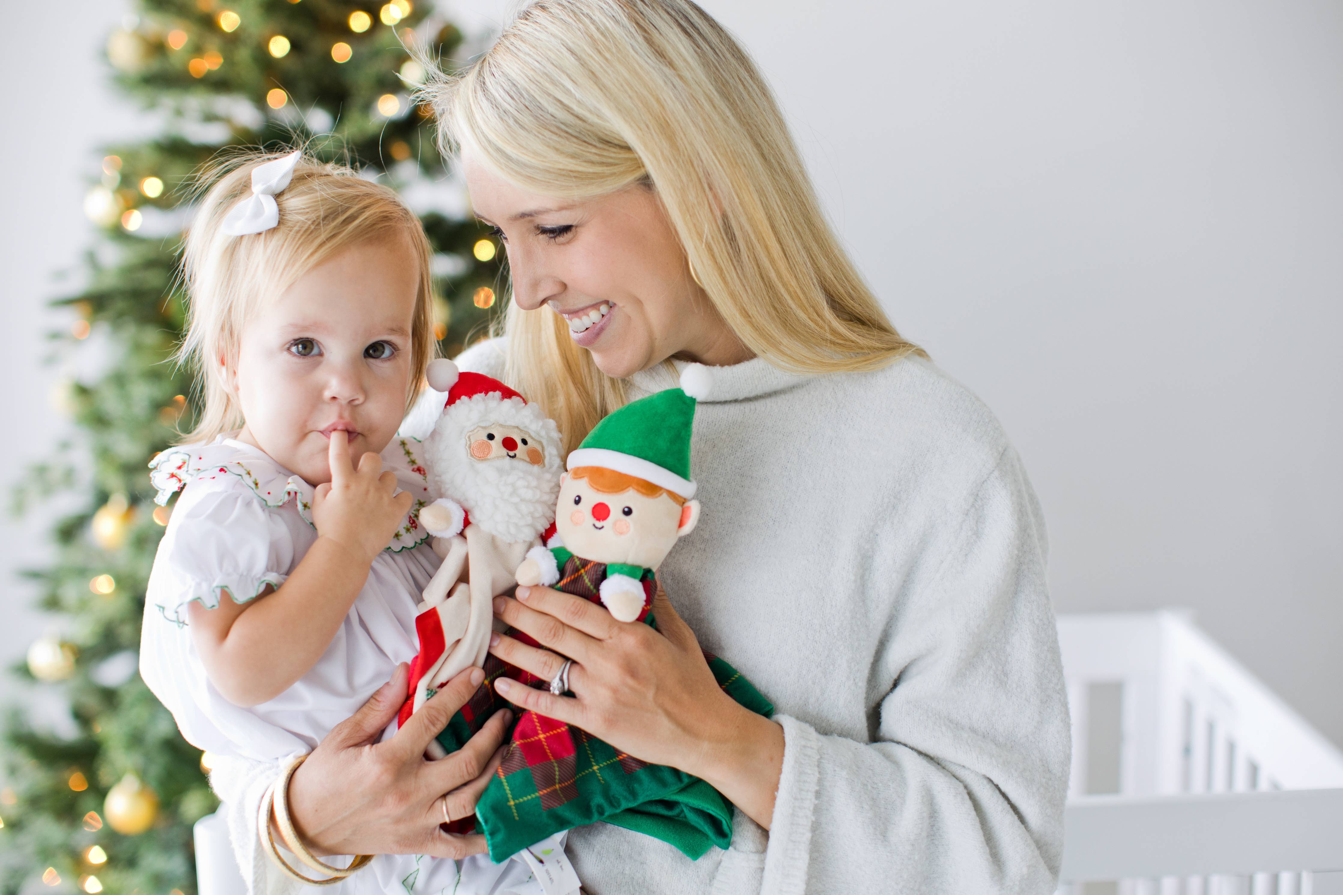 Pearhead - Baby's First Christmas Santa Snuggle Holiday Blanket