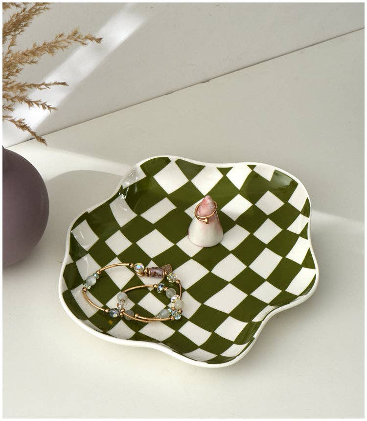 Filtrum Home - Checkerd Ceramic Plate