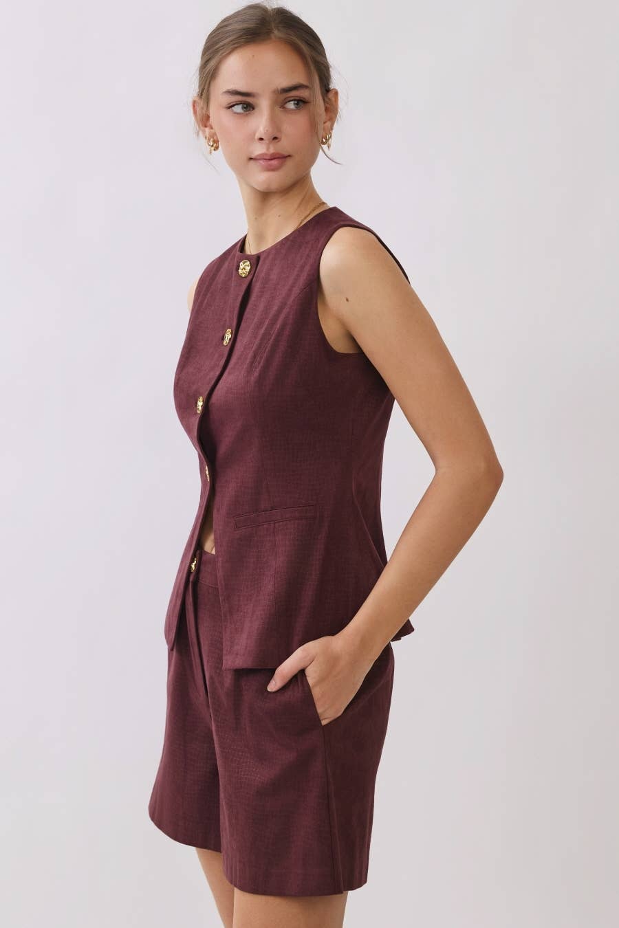 Oddi - Structured Sleeveless Vest Matching Shorts Set