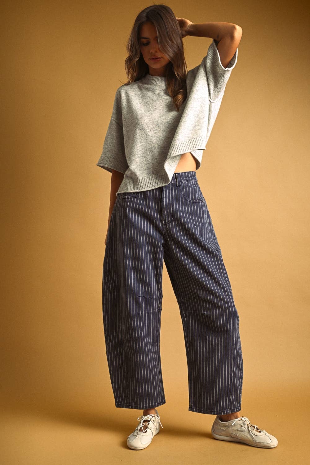 MIOU MUSE -  PINSTRIPED PATTERN BARREL PANTS