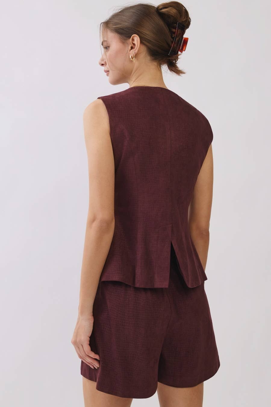Oddi - Structured Sleeveless Vest Matching Shorts Set
