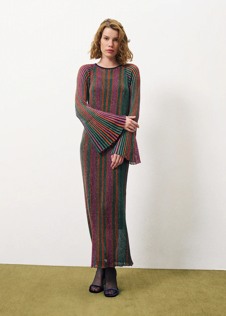 LOVA DRESS