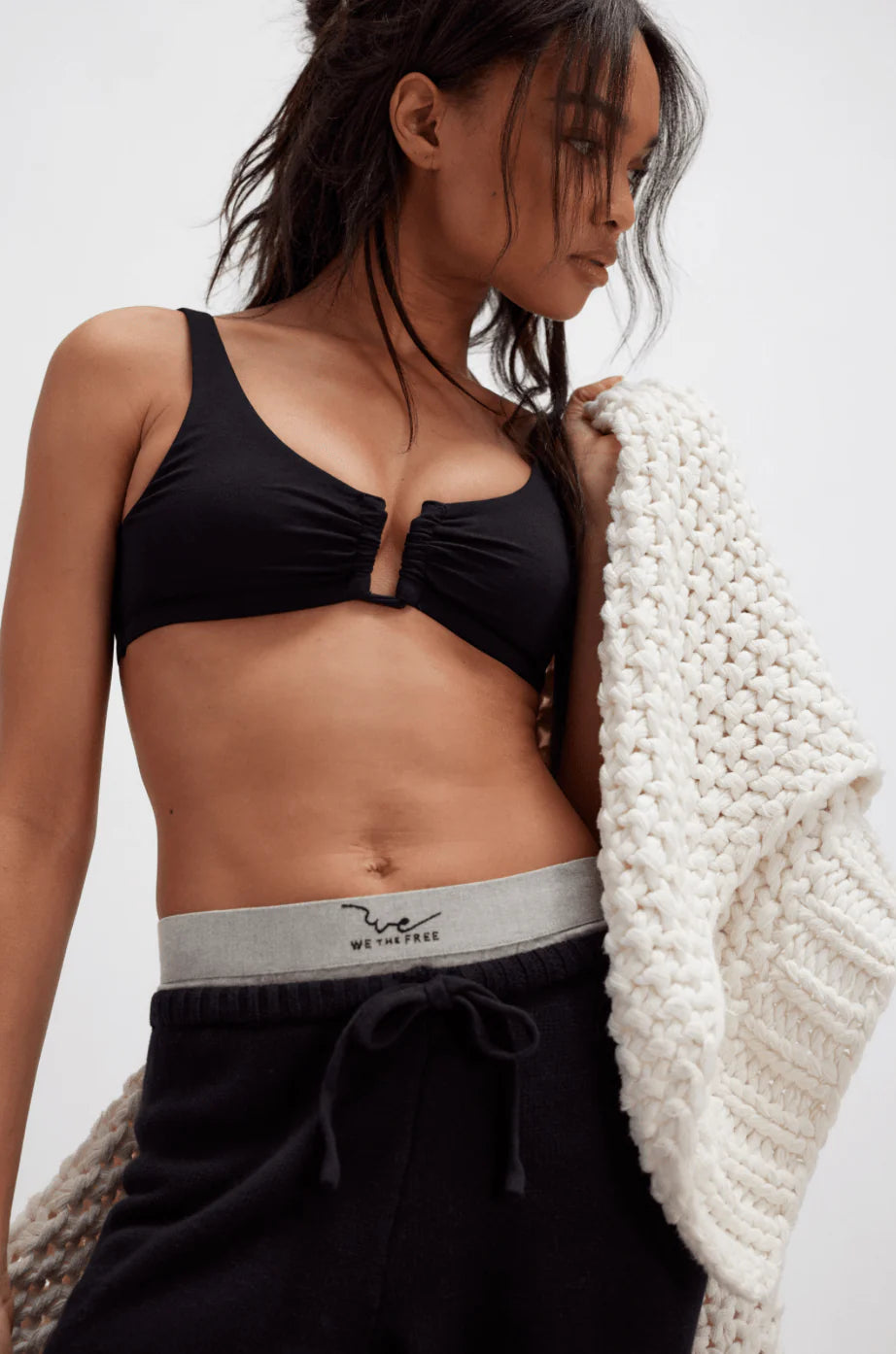 Ahead Of The Curve Scoop - Black