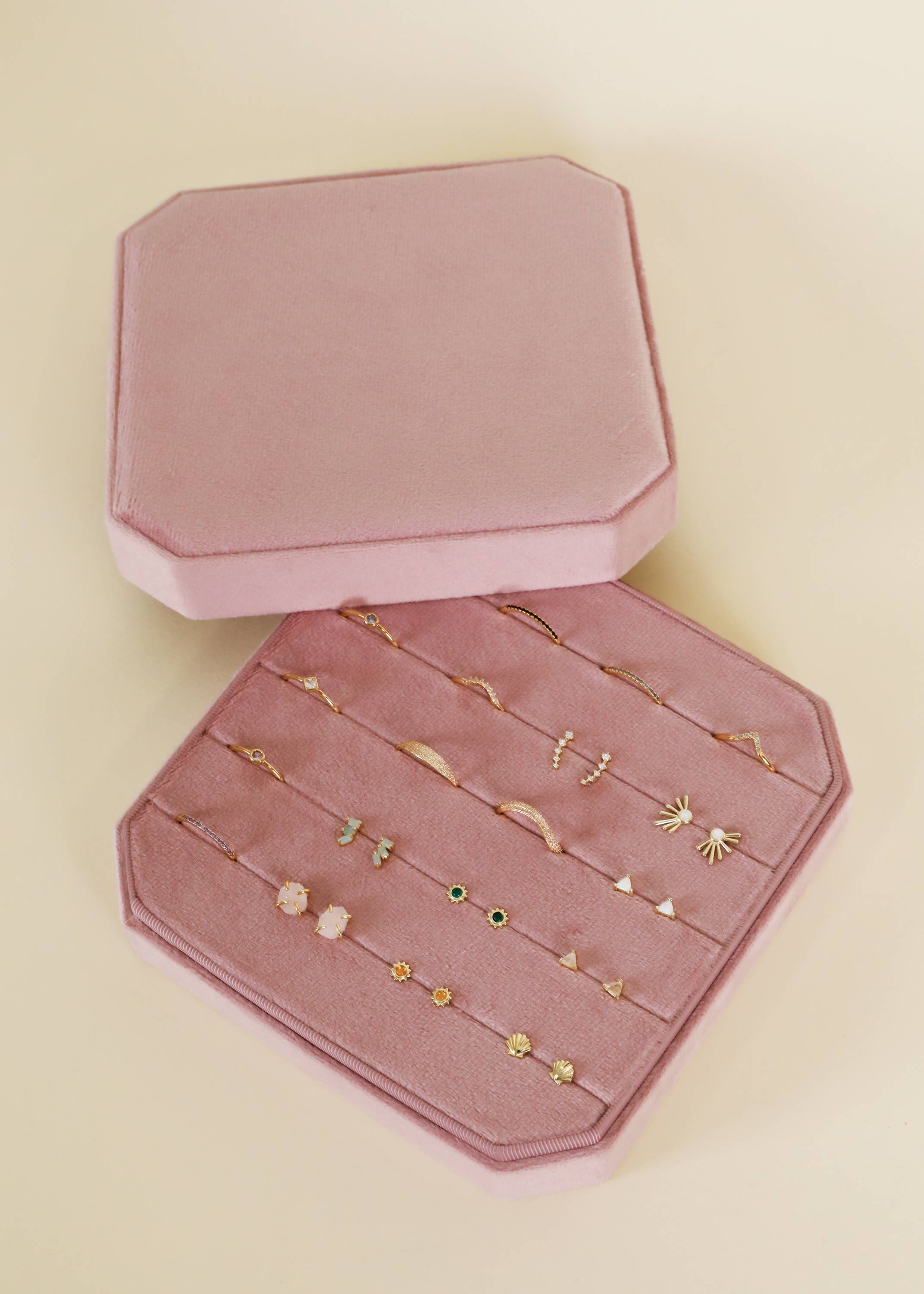 JaxKelly - Velvet Jewelry Box - Large Square - Light Pink